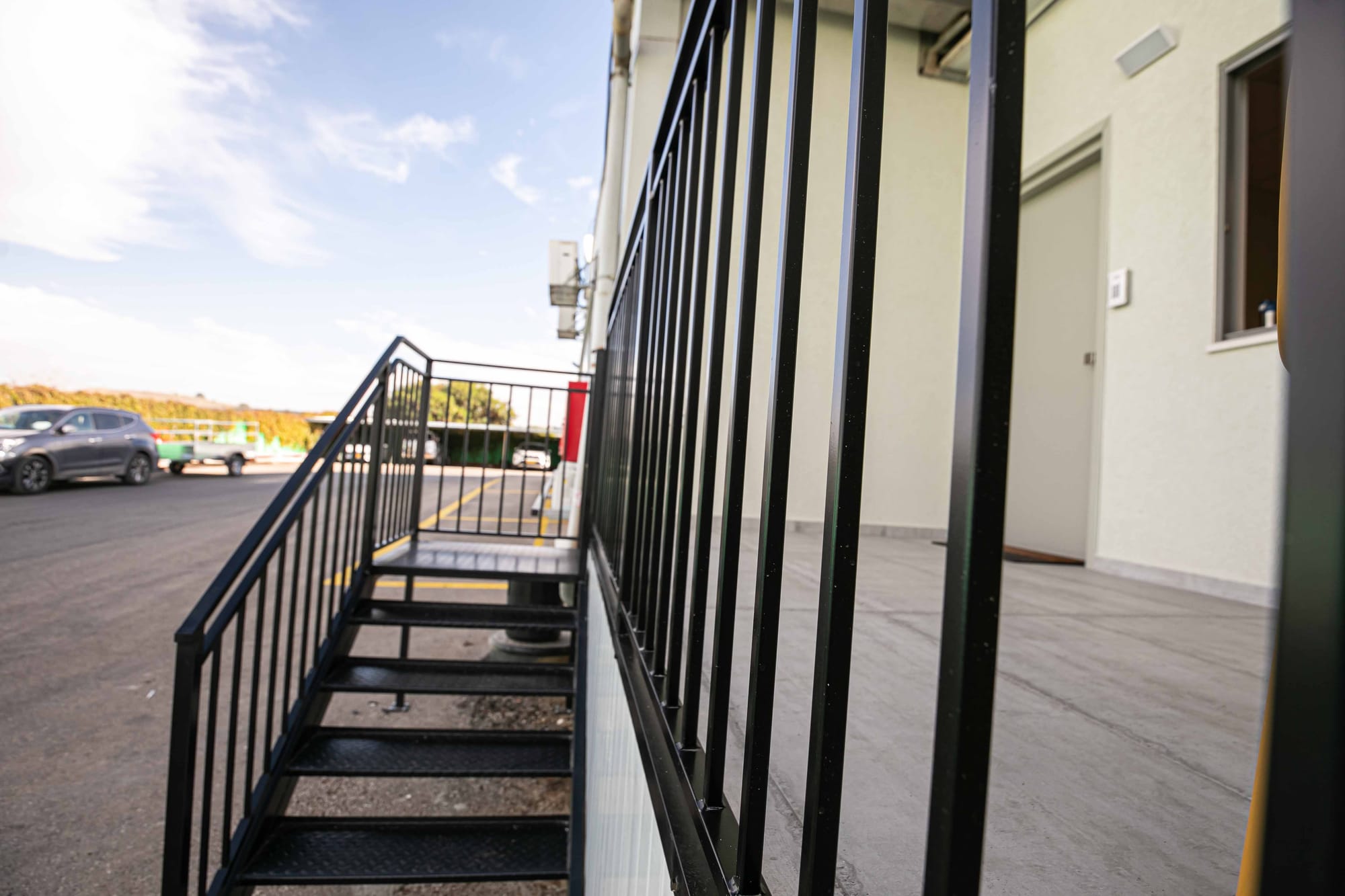 מדרגות מתכת בהתאמה אישית