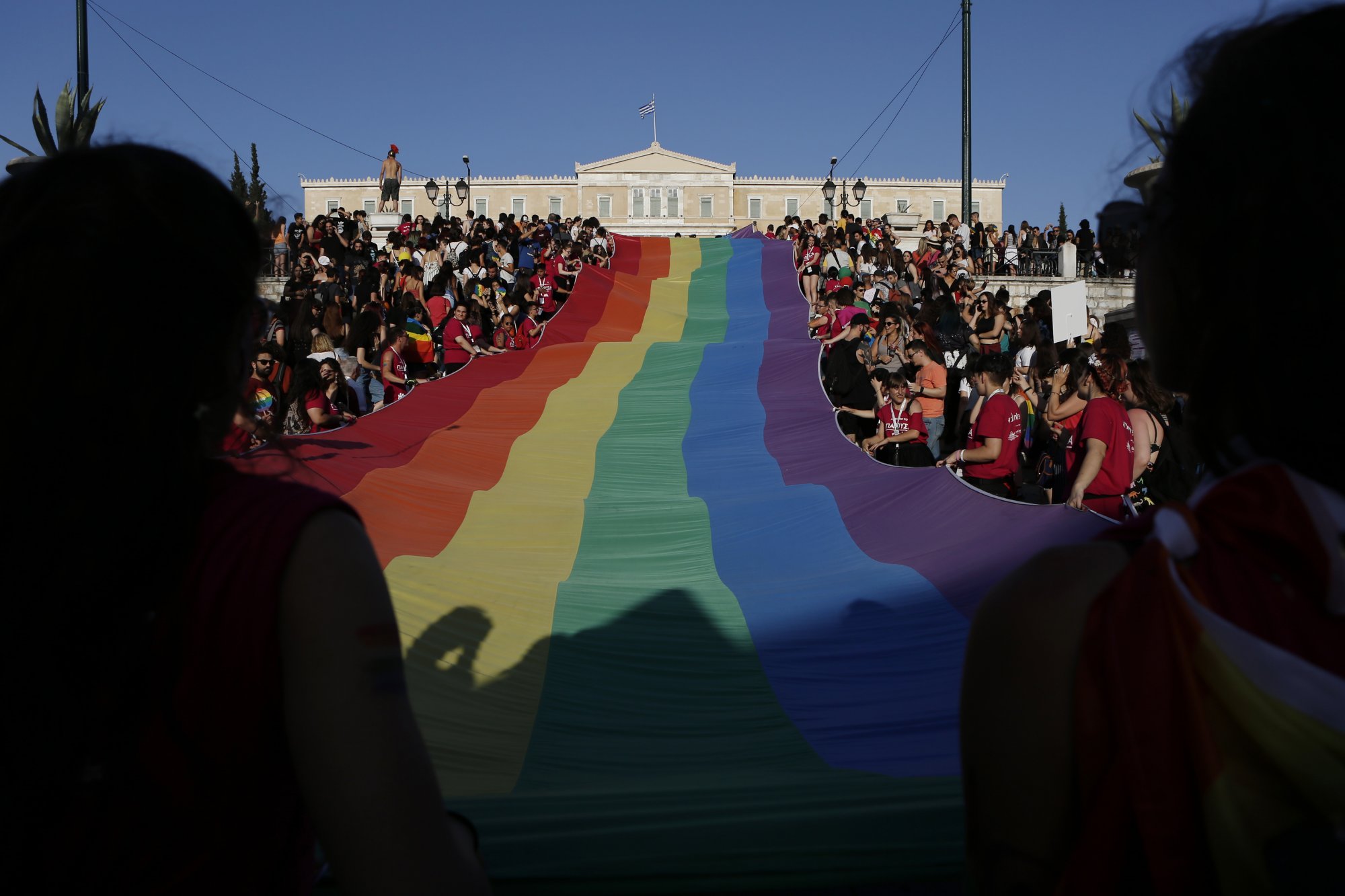 ΕΠΙΤΕΛΟΥΣ ΔΙΚΑΙΟΣΥΝΗ!