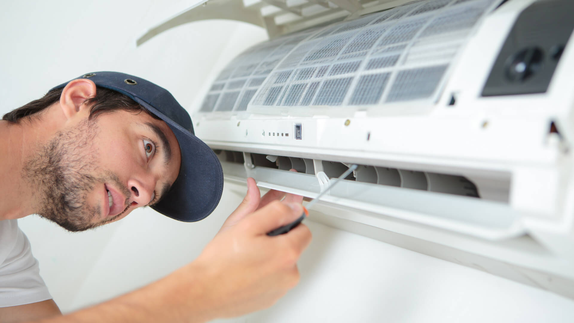 Why You Should Hire a Professional For Bonaire Air Conditioning Installation in Melbourne?