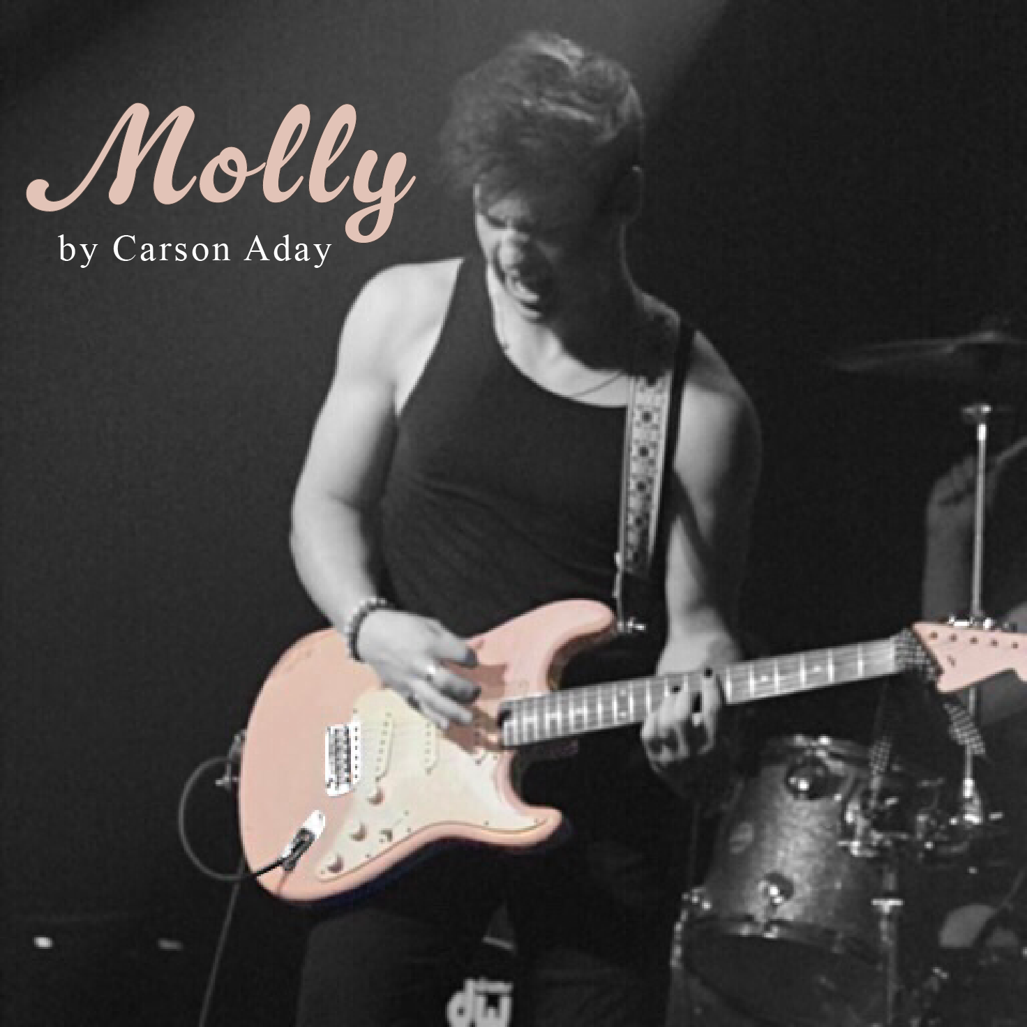 Mini Reseña de "Molly" - Carson Aday