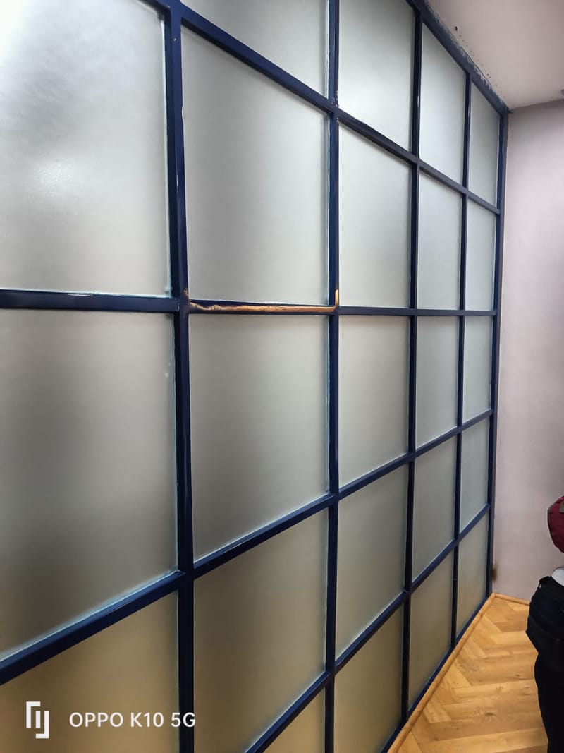 Tafan Glass Installation