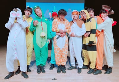 SF9