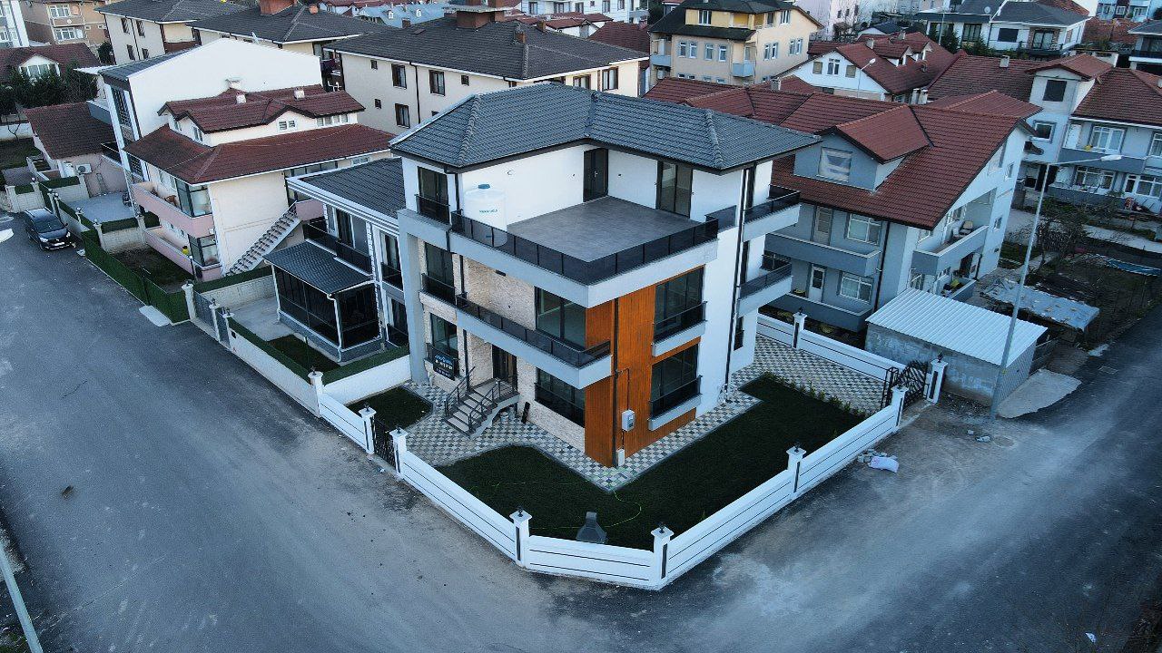 Villanın dış çekimleri