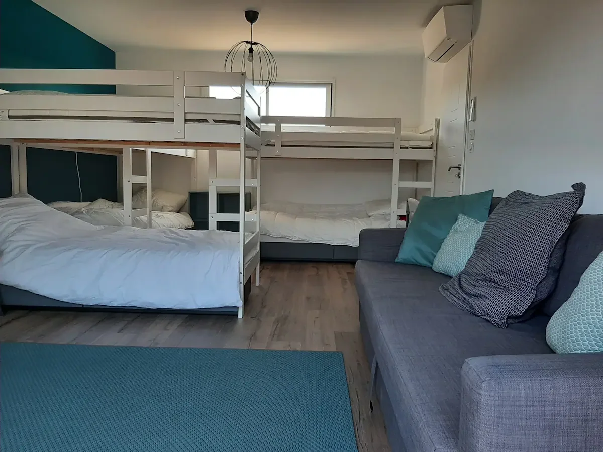 chambre 4 avec 3 lits superposés en 90