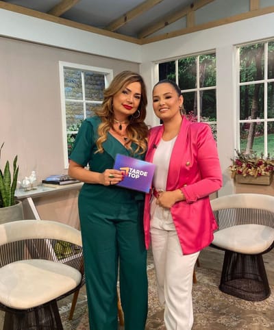 Amanda Oliveira concede entrevista ao Programa Tarde Top com Nani Venâncio