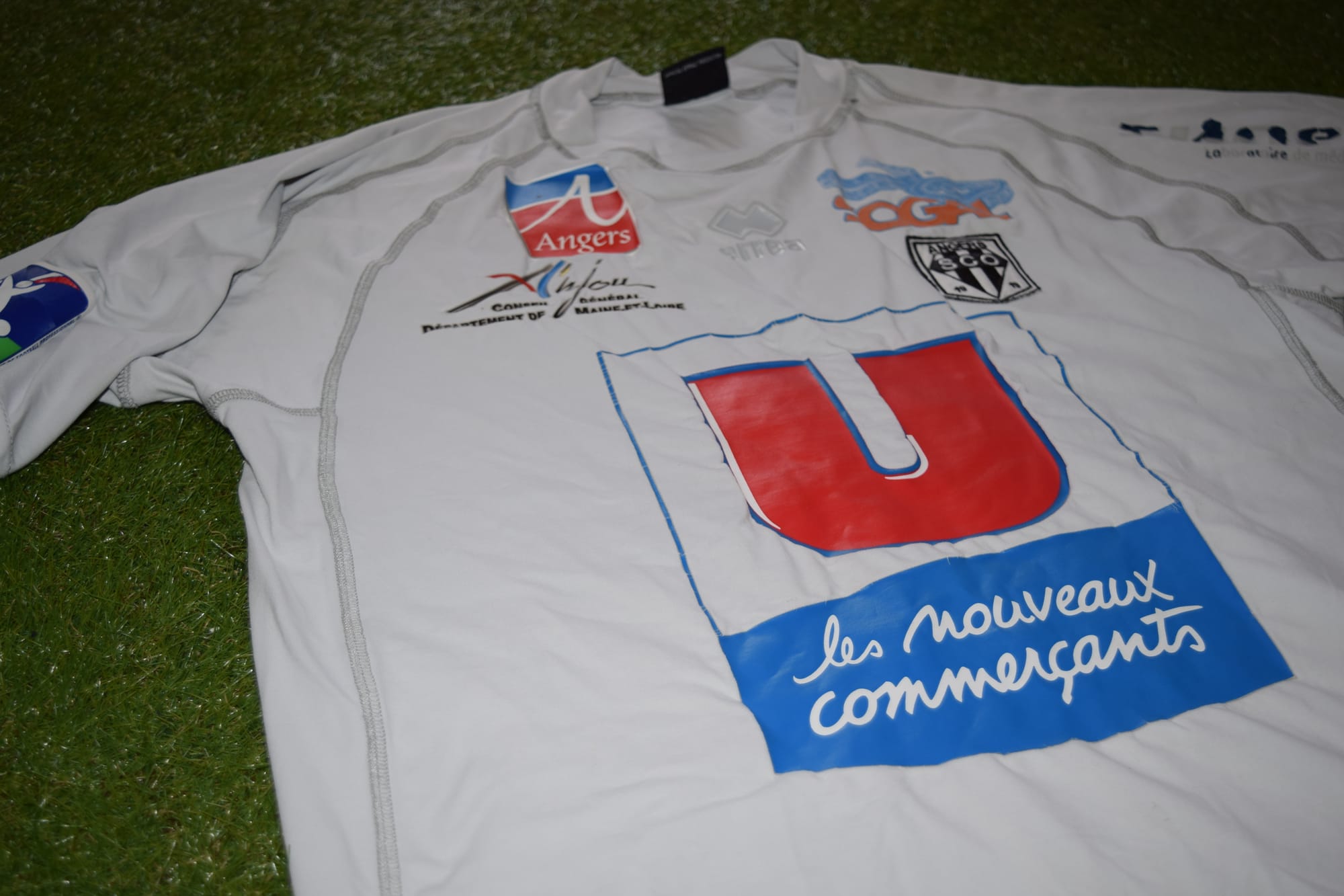 Maillot Domicile manches courtes (2ème partie saison) 2004-2005 de Sébastien Grimaldi