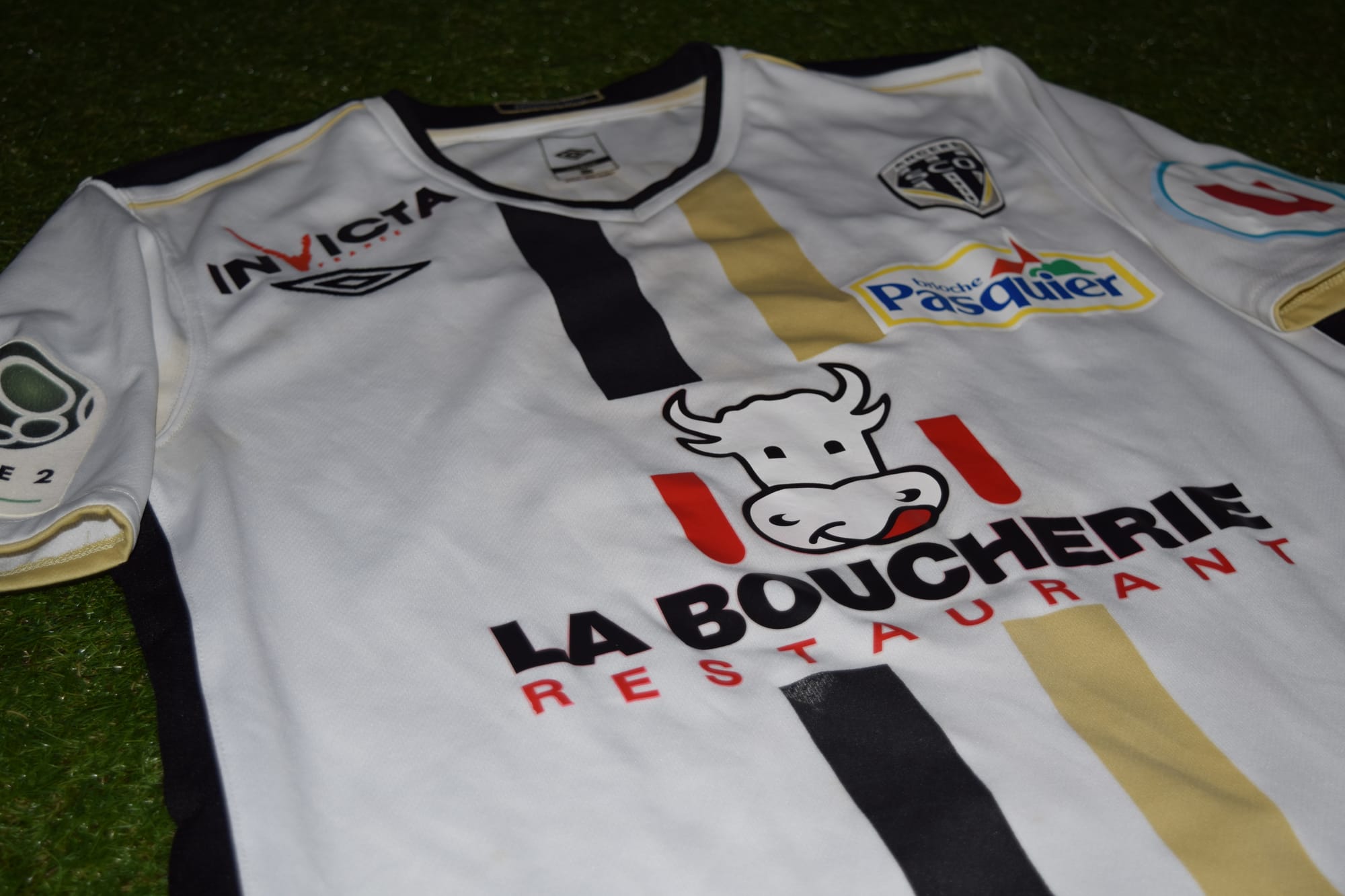 Maillot Domicile Manches Courtes Sponsor Extérieur "Pasquier" 2011-2012 de Rayan Frikèche