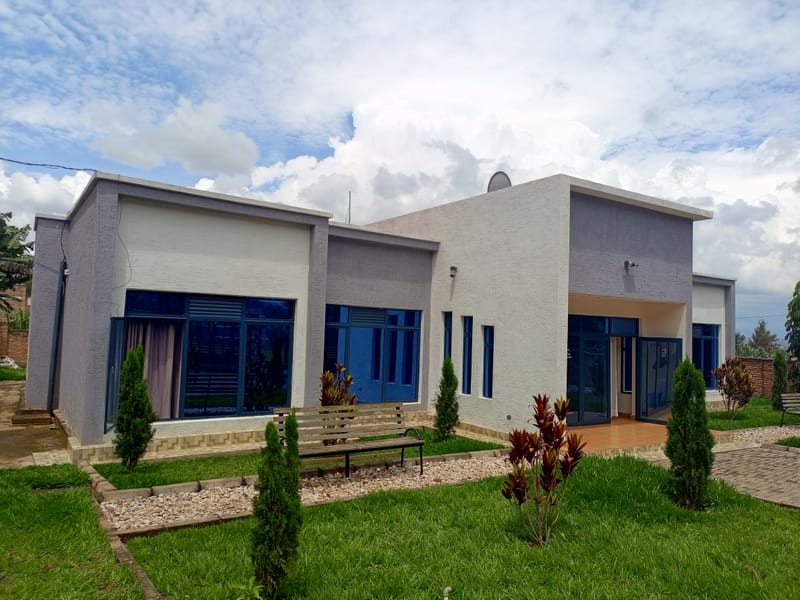 Sojourning at Umuvumba Riverside Lodge