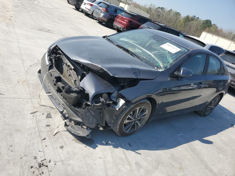 Kia Forte Lxs 2023 Gray 2L