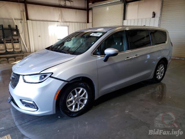 Chrysler Pacifica Touring 2023 Silver 3.6L 6