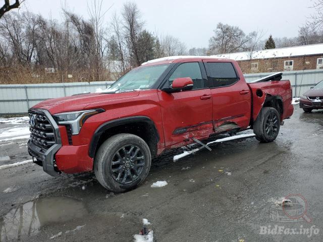 Toyota Tundra Crewmax Platinum 2023 Red 3.4L 6