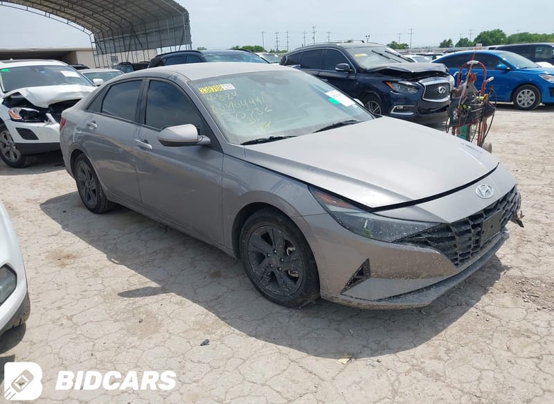 2023 Hyundai Elantra, Sel