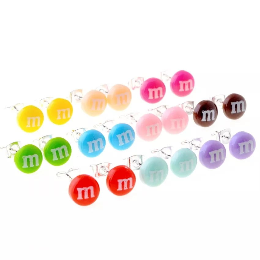 זוג עגילים m&m