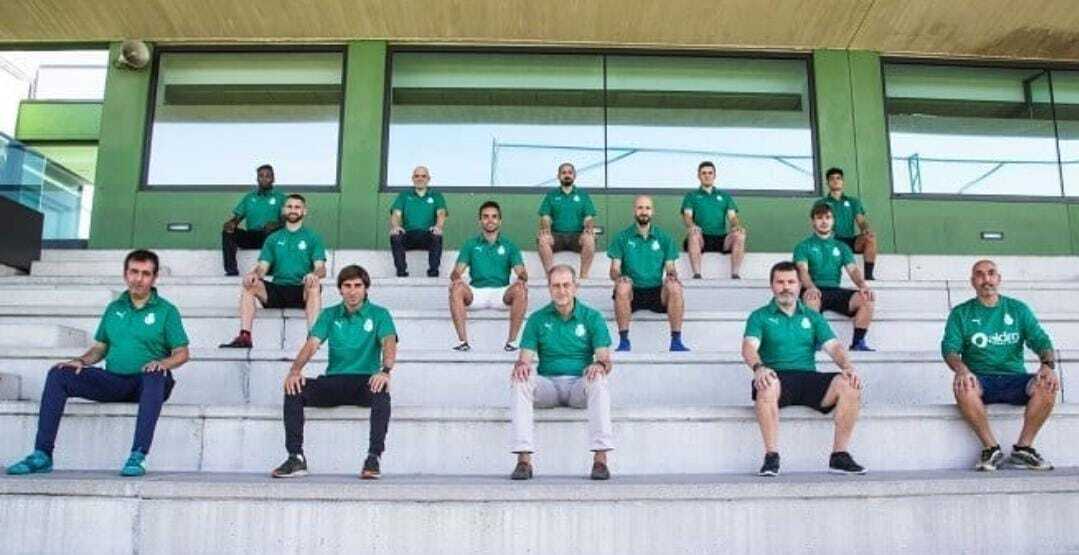 Los hombres de Amorrortu para La Albericia