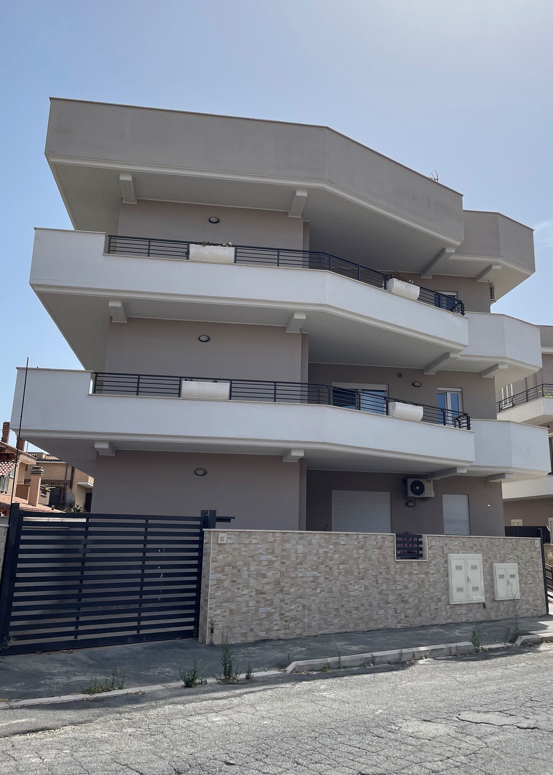 Ladispoli - Via Benevento 