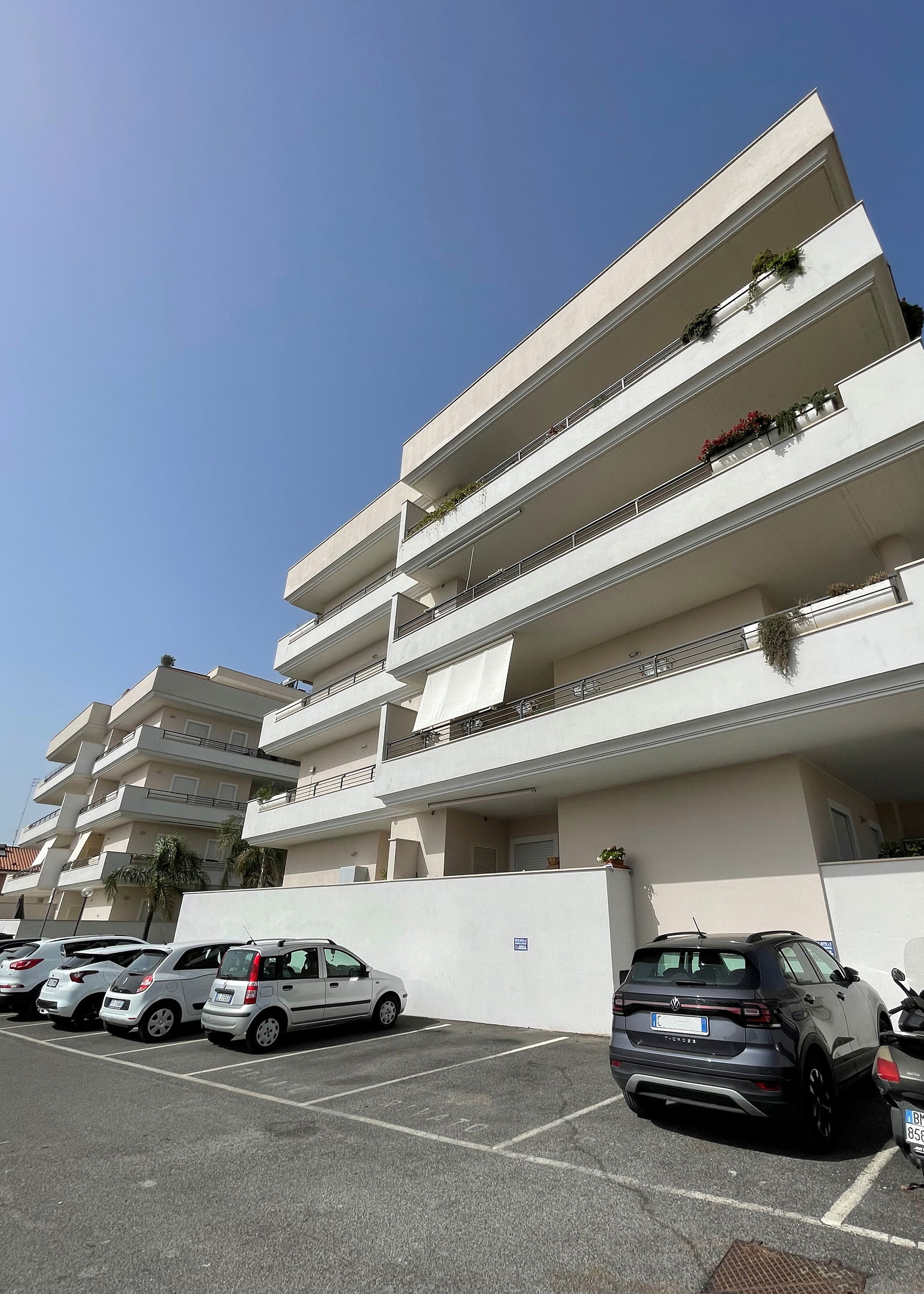 Ladispoli - Via Vilnius/Via Reykjavik