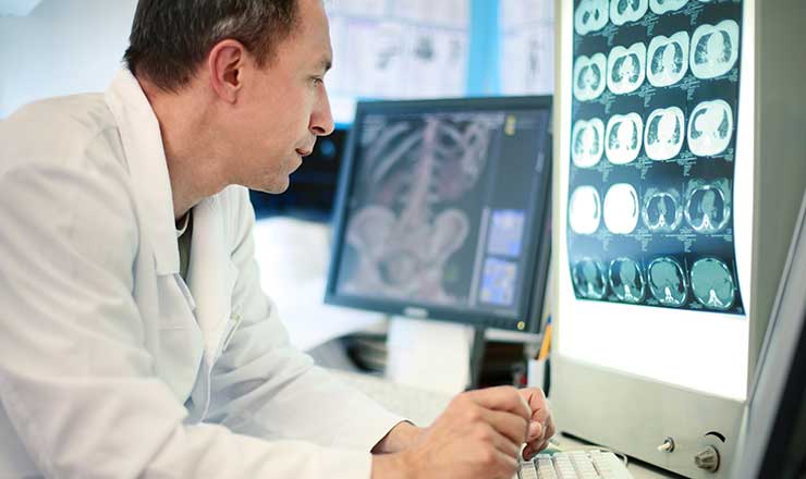 Radiologist (Doctor)