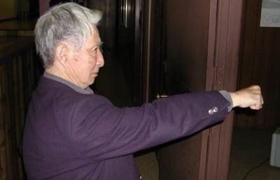 על קראטה ועסקים