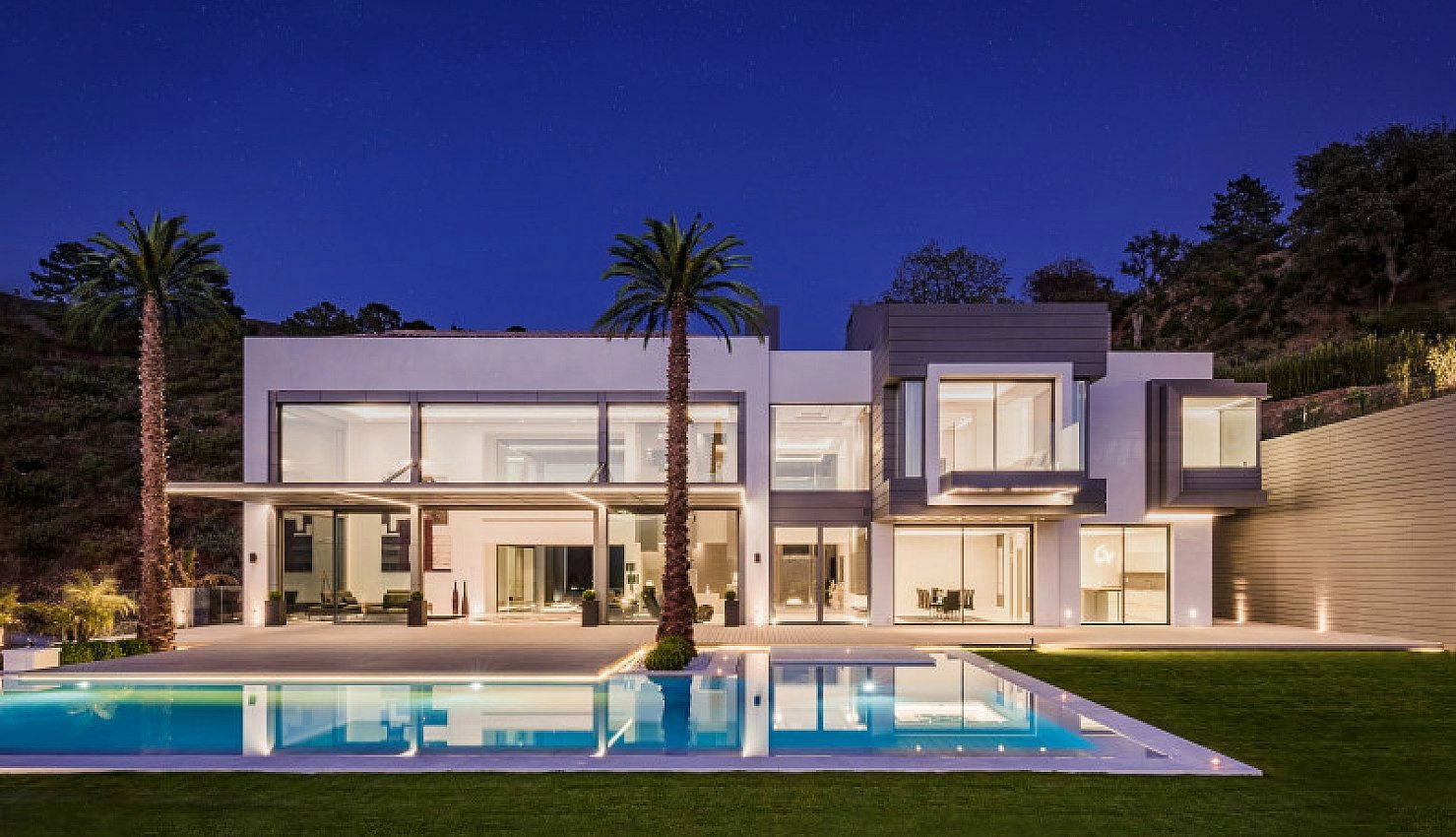 Luxury Villas
