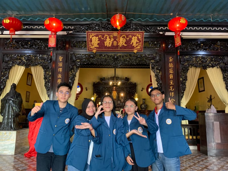 EXPLORE THE UNIQUE MEANING OF BOEN BIO TEMPLE ORNAMENTS IN SURABAYA