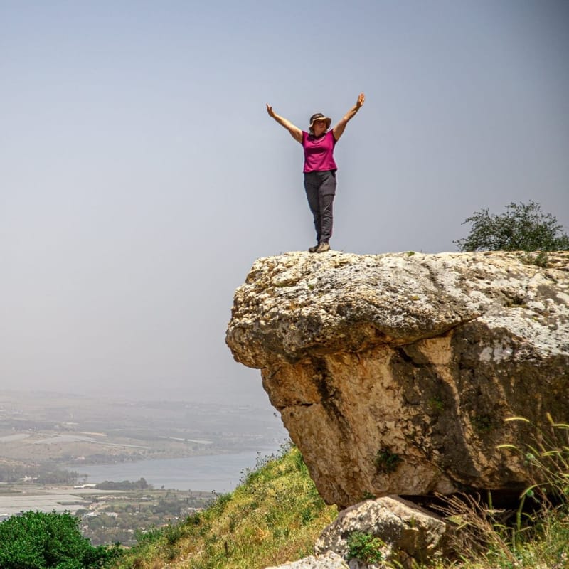 Тропой Галилейского моря. От горы Арбель до Кинерета протяженность 8 км.