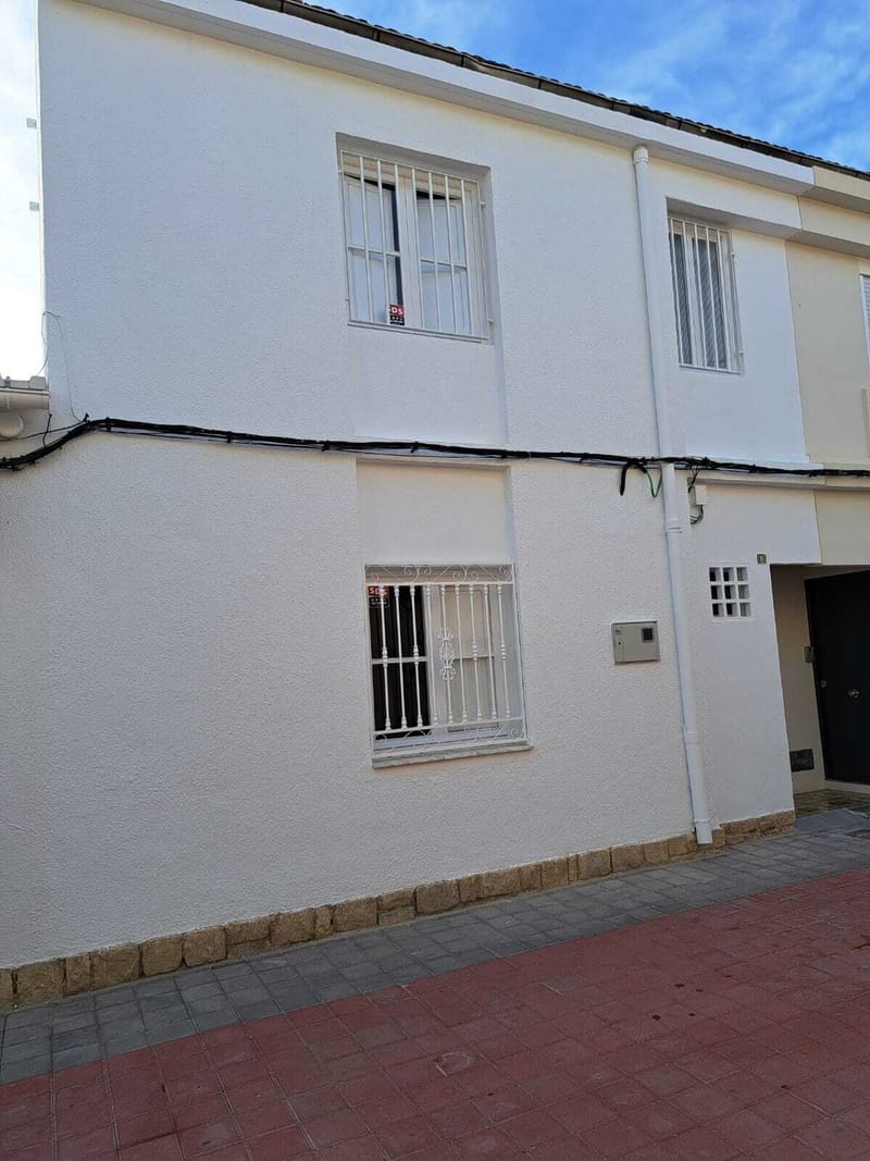 Ref: HS2402