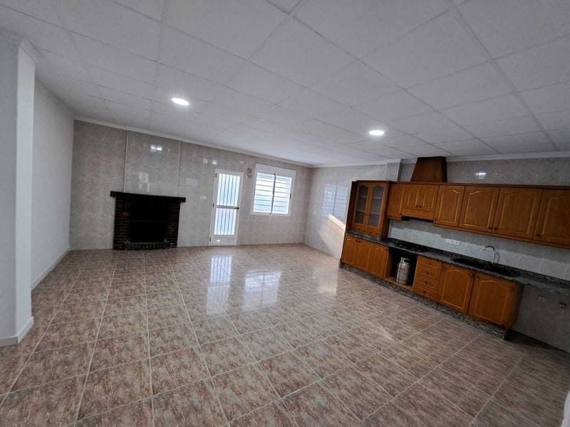 Ref: HS2402