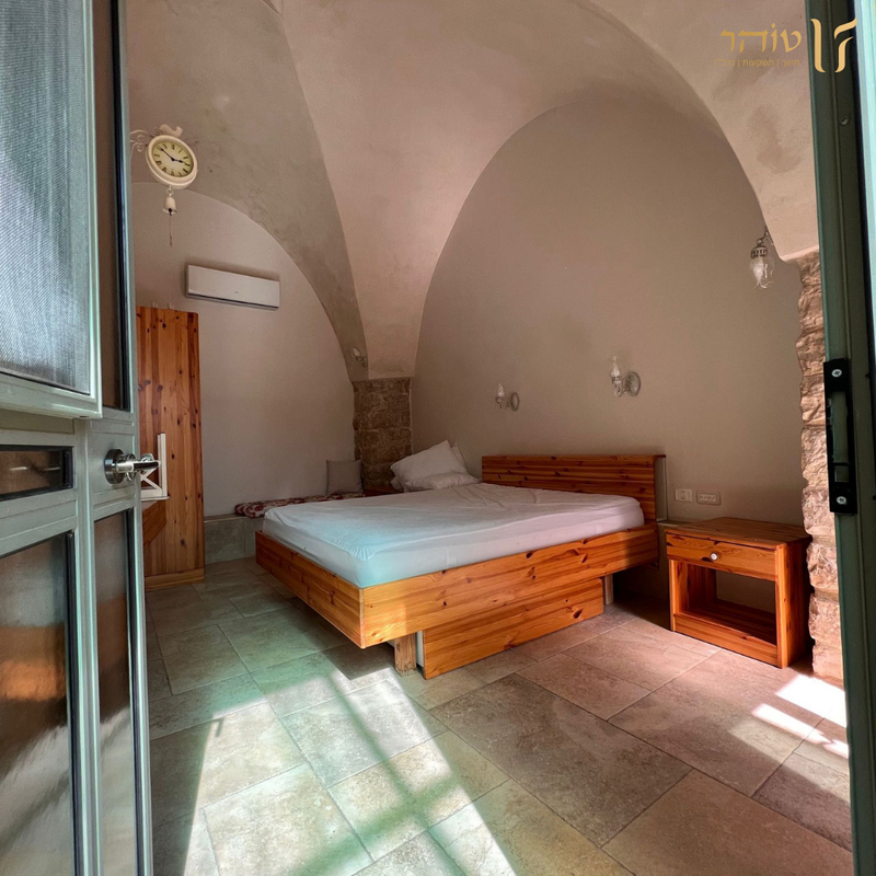 בית אותנטי בלב קריית האומנים צפת