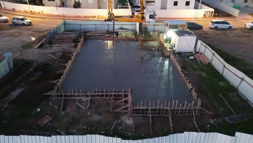 יציקת רצפה קומת קרקע