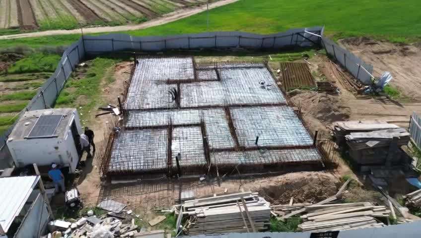 יציקת רצפה קומת קרקע