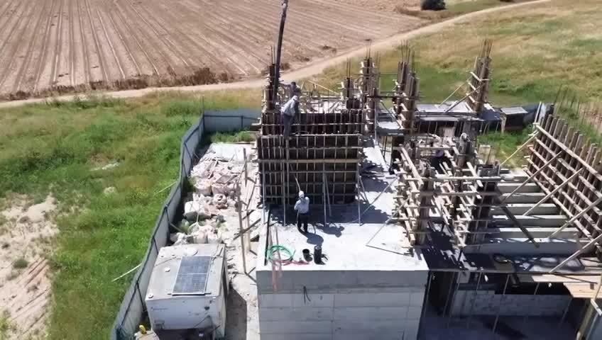 יציקת רצפה קומת קרקע