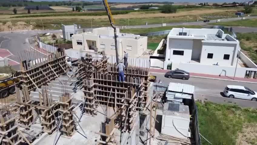 יציקת רצפה קומת קרקע