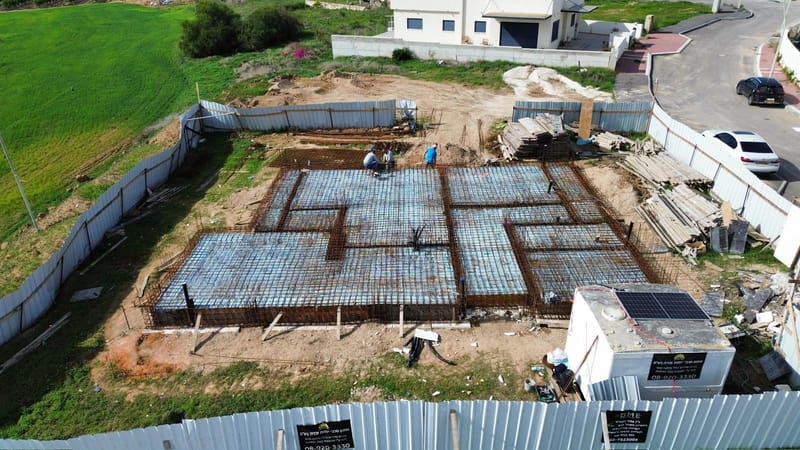 יציקת רצפה קומת קרקע