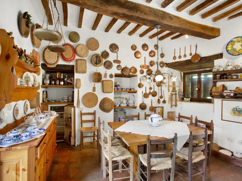 בית אוטטנטי בTodi Umbria 