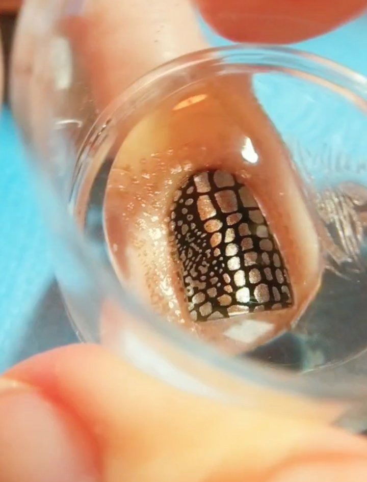 Expressing Design on Nails