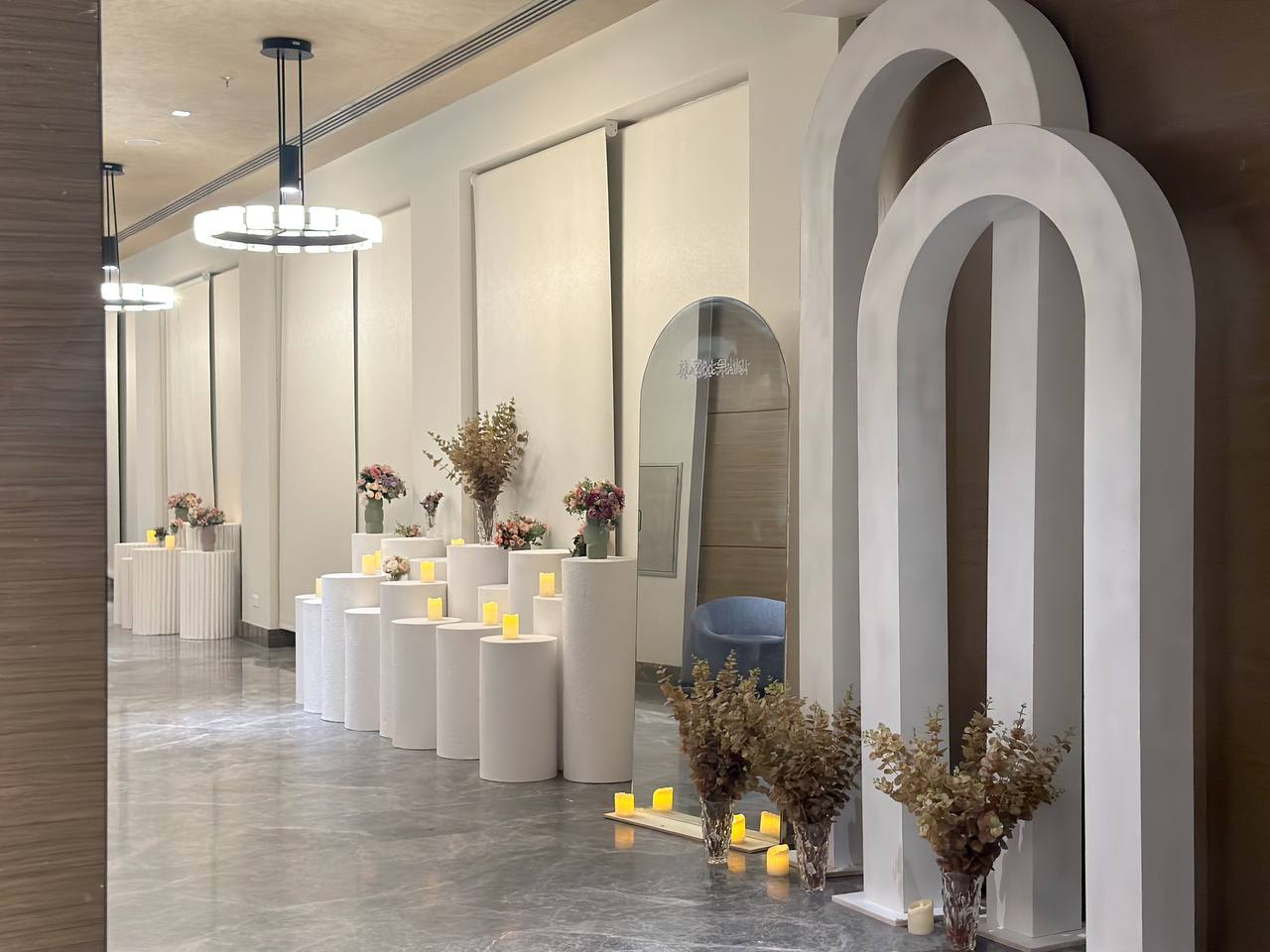 قاعة دبل ثري