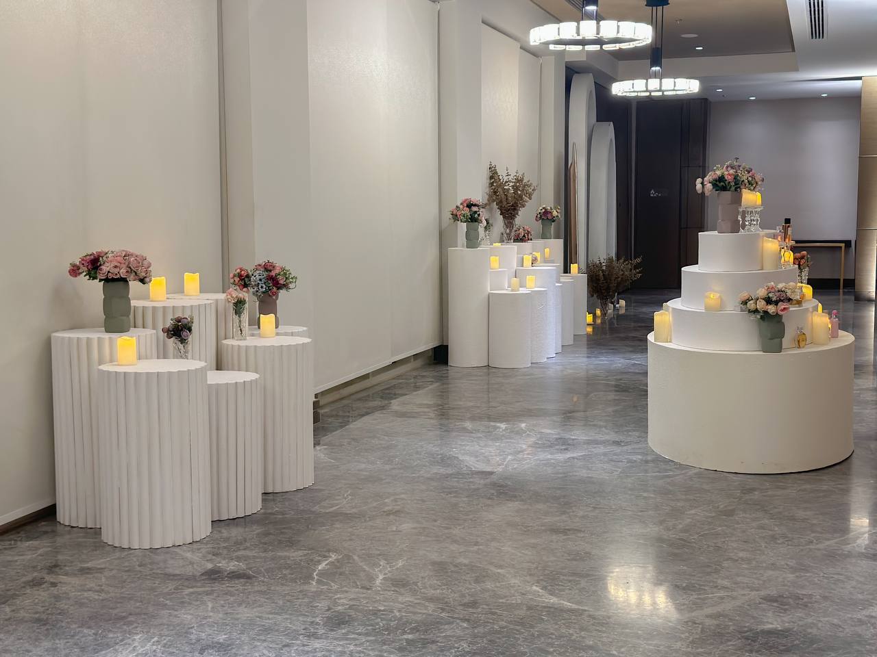 قاعة دبل ثري