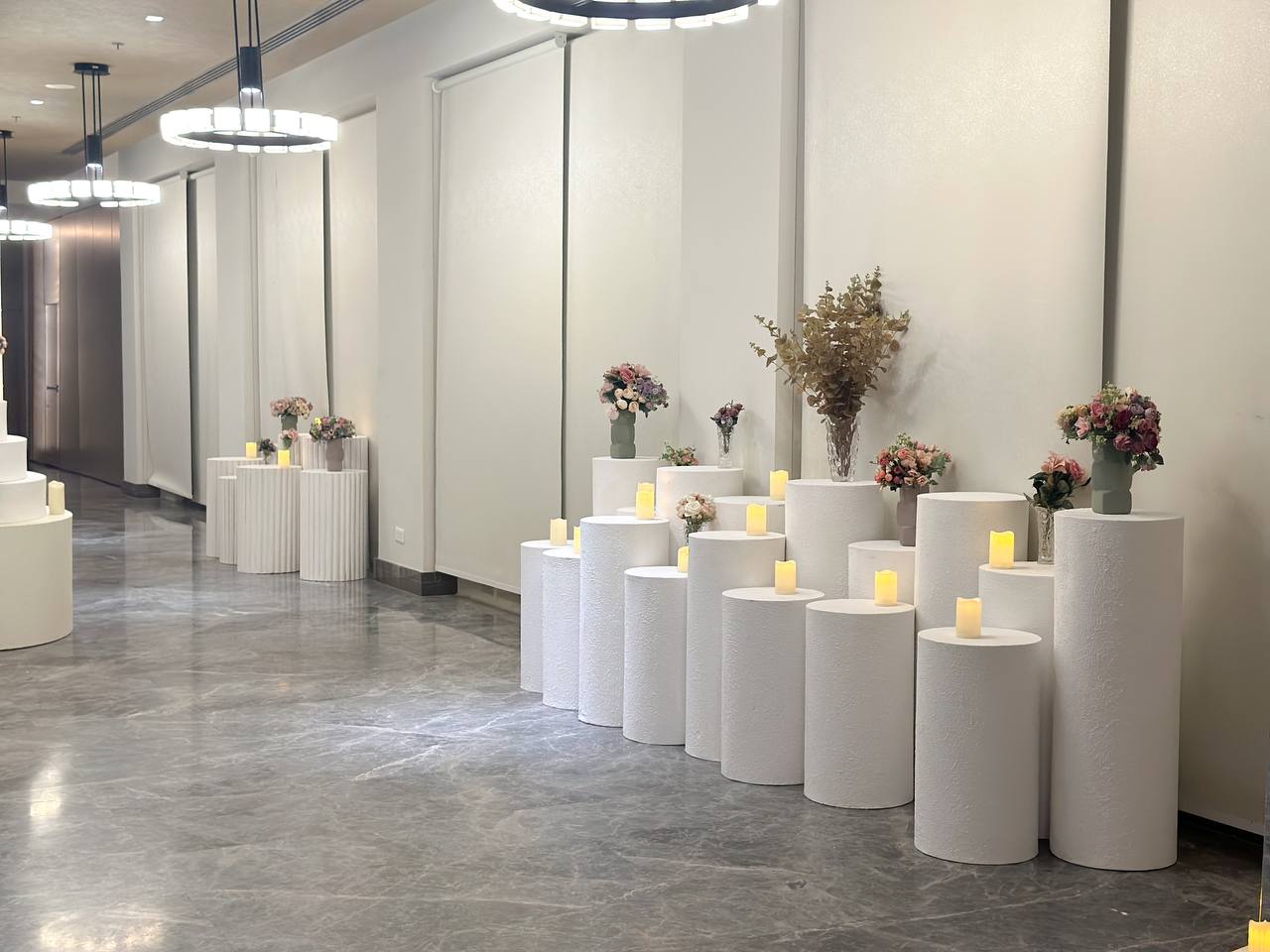 قاعة دبل ثري