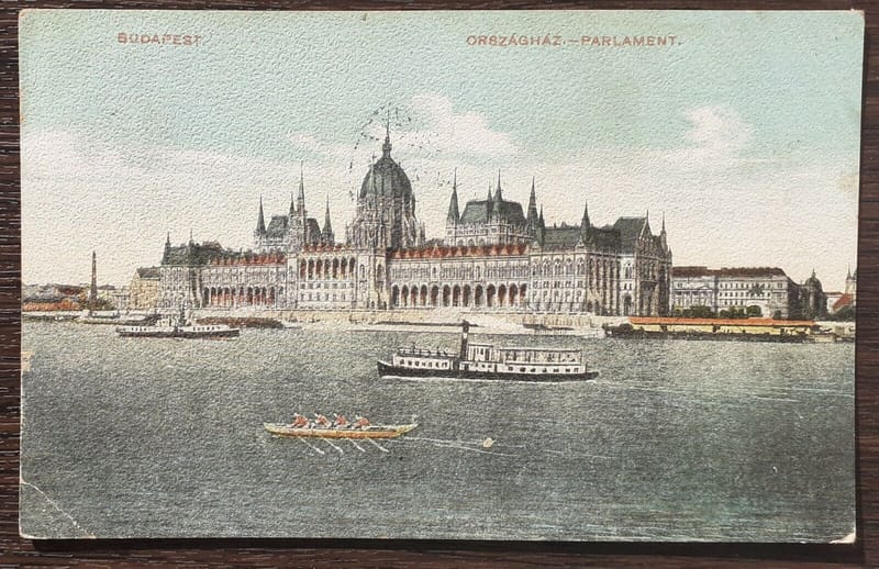 A budapesti országgyűlés prominens tagjainak, köztük a Román Nemzeti Párt és a Munkáspárt román nemzetiségű tagjainak rövid életrajza.