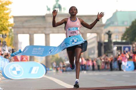 Breaking Boundaries: Tigst Assefa and Eliud Kipchoge's Record-Breaking Triumphs at the Berlin Marathon"