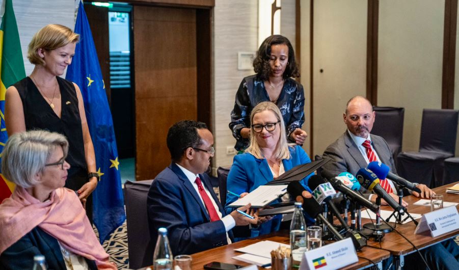 Ethiopia and the European Union signed a cooperation agreement worth 650 million euros ($680 million), on Tuesday (Oct. 3).