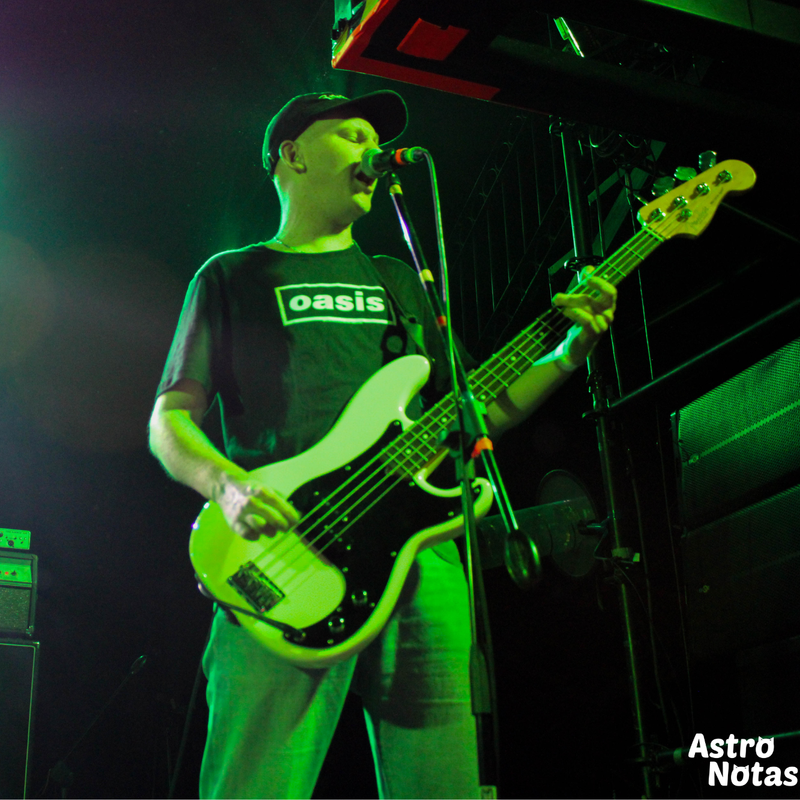 Amyl and the Sniffers