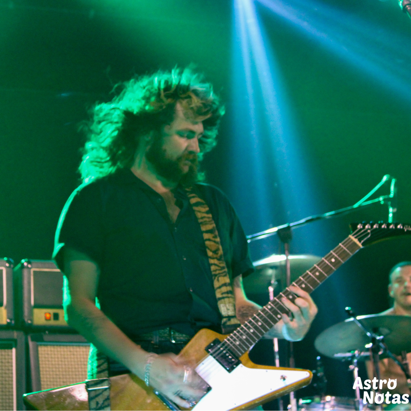 Amyl and the Sniffers