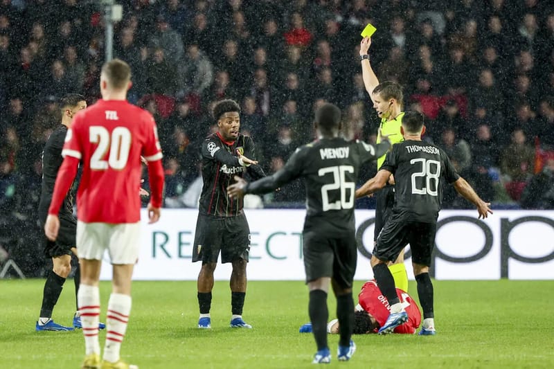 PSV Eindhoven - Lens (1-0)