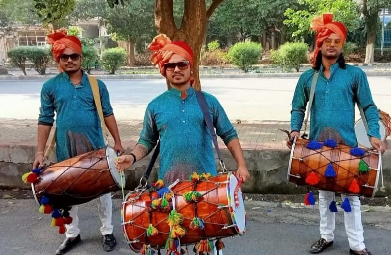 DHOL