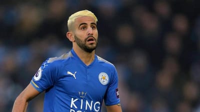 رياض محرز يتوجه نحو البقاء في ليستر إلى غاية نهاية الموسم..