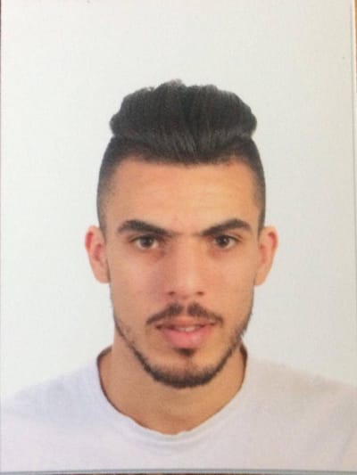 المدافع الايمن لأتحاد بسكرة كمال حميدي يوقع 18 شهر في اولمبي المدية