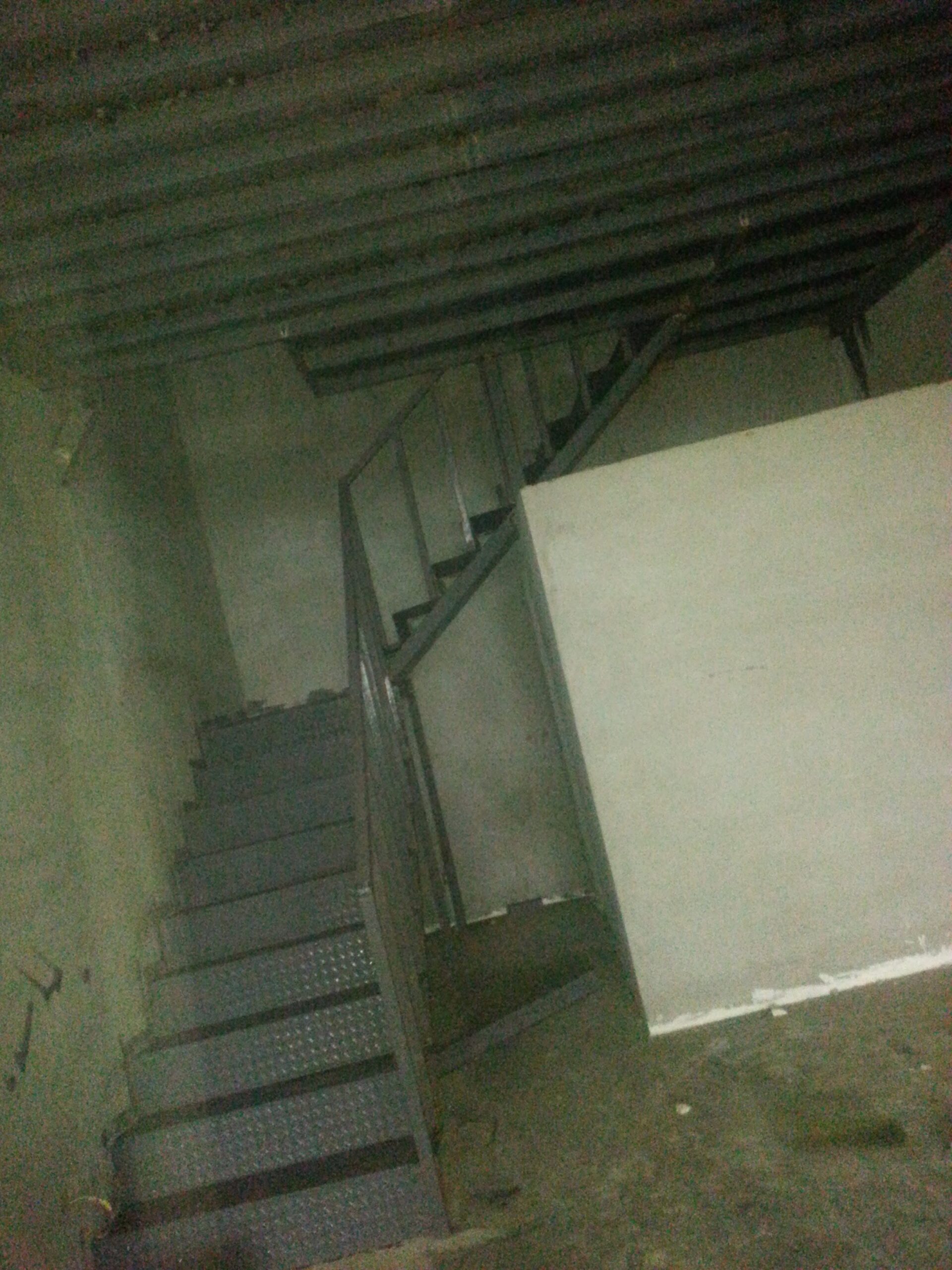 مخارج الطوارئ