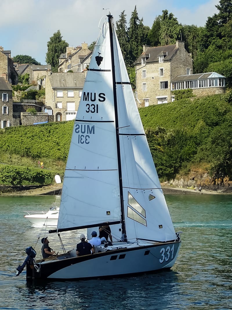 GRAND VOILE / COUPE HORIZONTALE