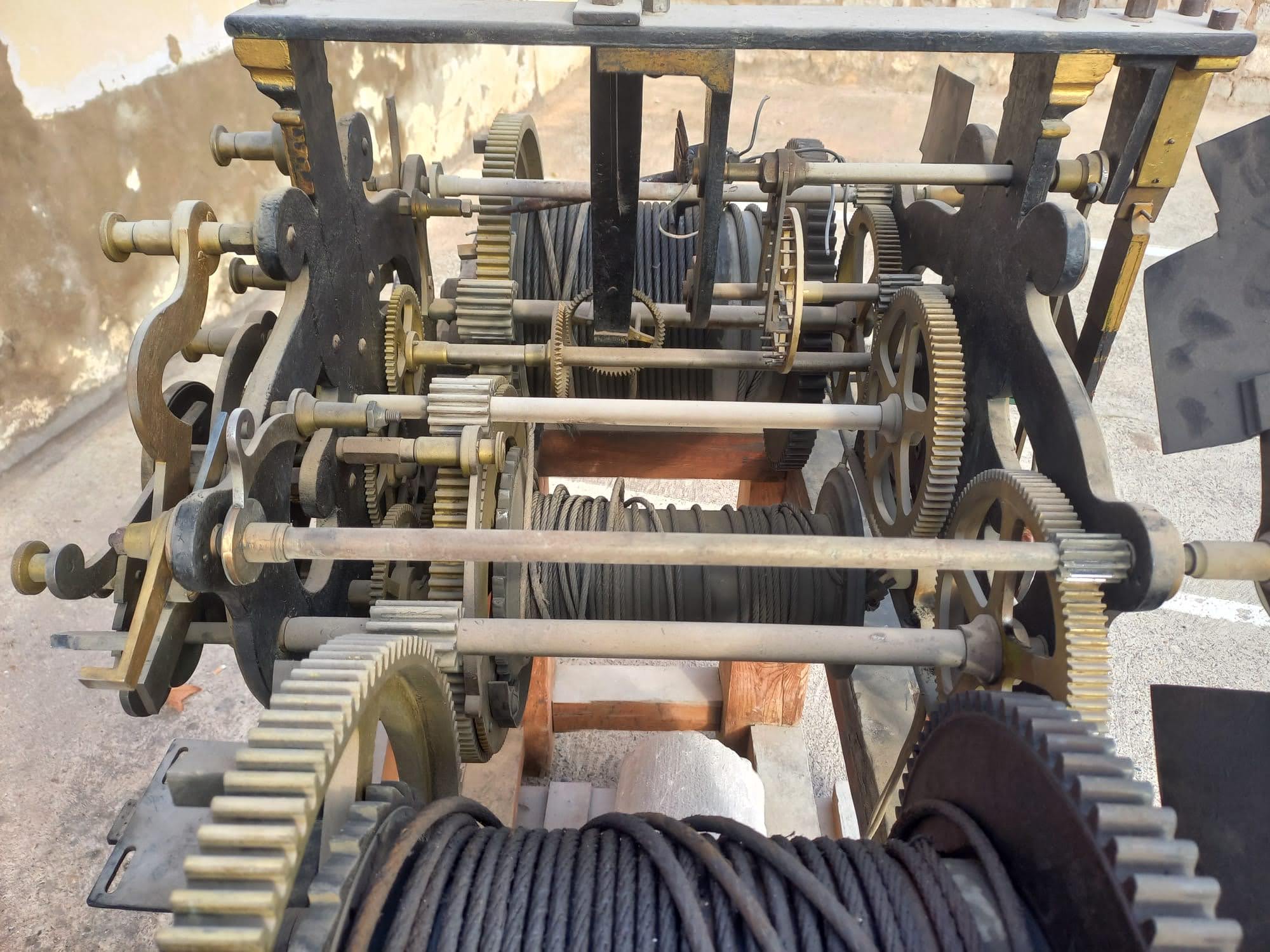 Antiguo reloj de torre de Tudela